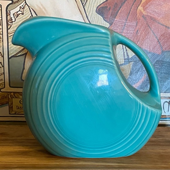 Vintage Fiesta Turquoise Disk Pitcher Fiesta Ware 7” - Picture 4 of 14